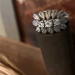 Beautiful Vintage sterling silver ring